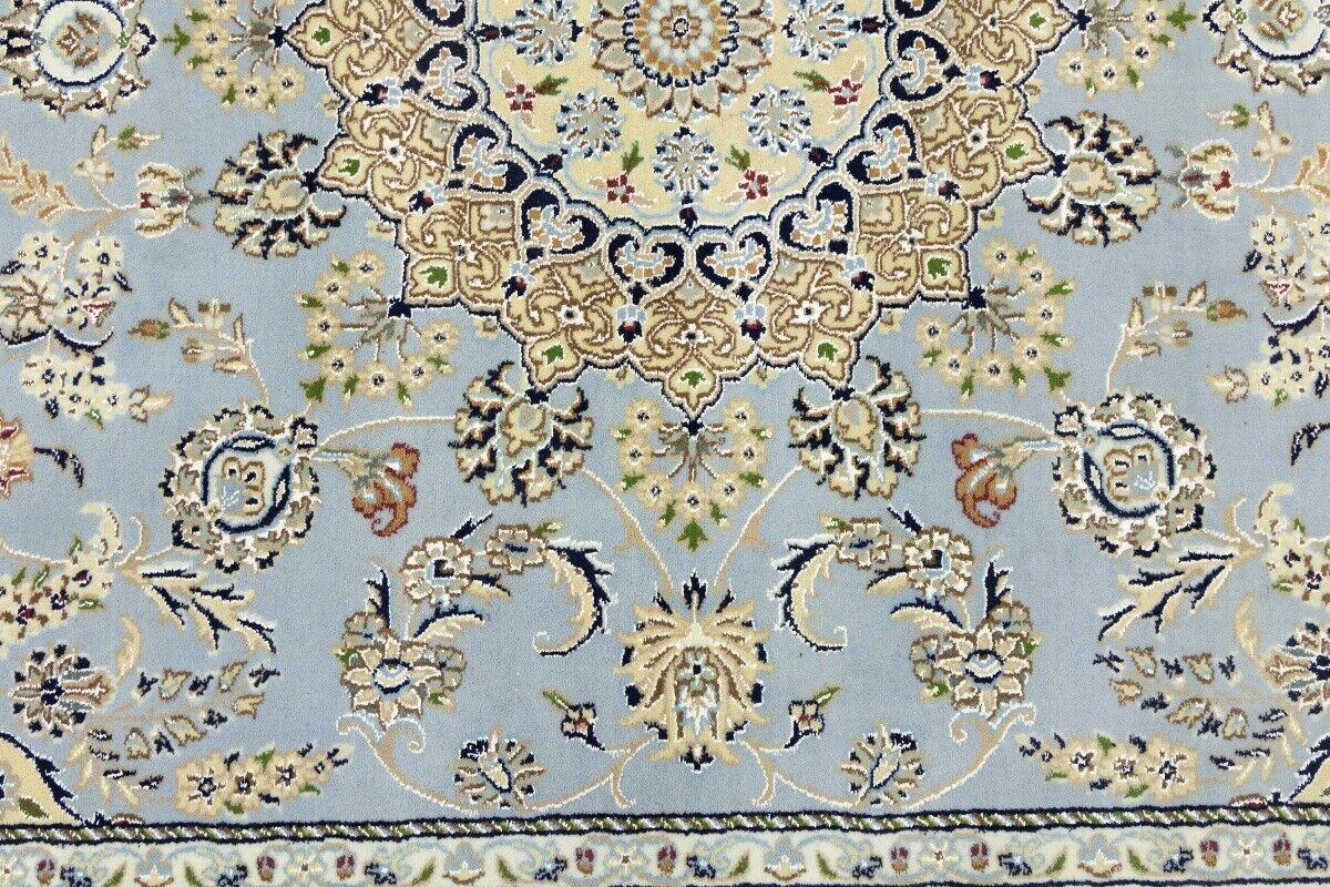 Handmade Indo-Nain Oriental Area Rug Floral