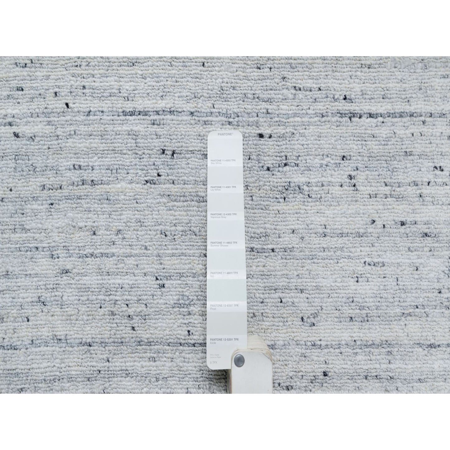 10'X13'10" Gray Modern Striae Design Tone On Tone Wool Hand Loomed Rug
