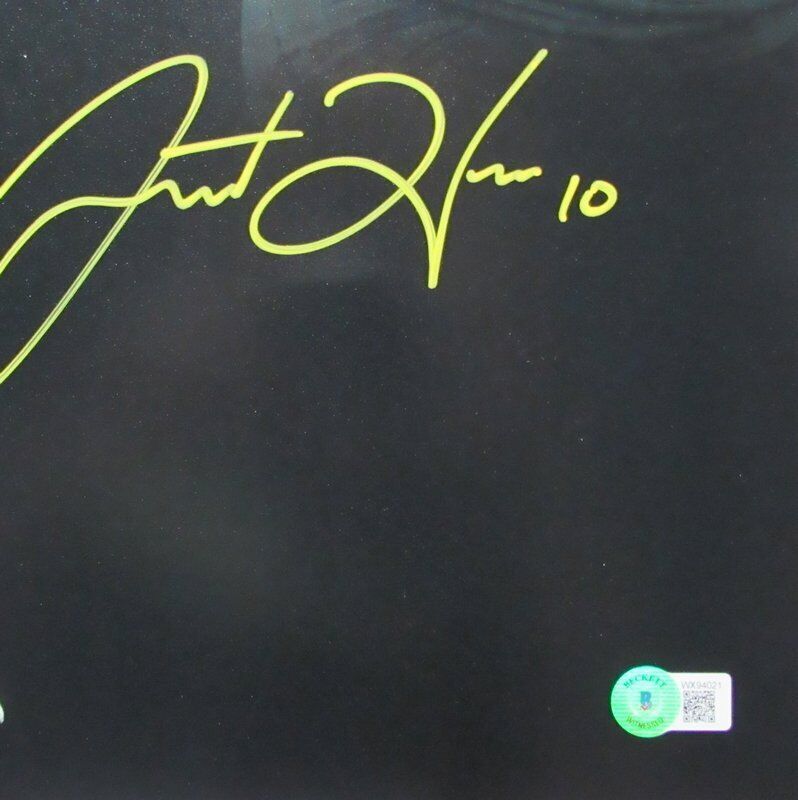 Justin Herbert Autographed 16X20 Photo Los