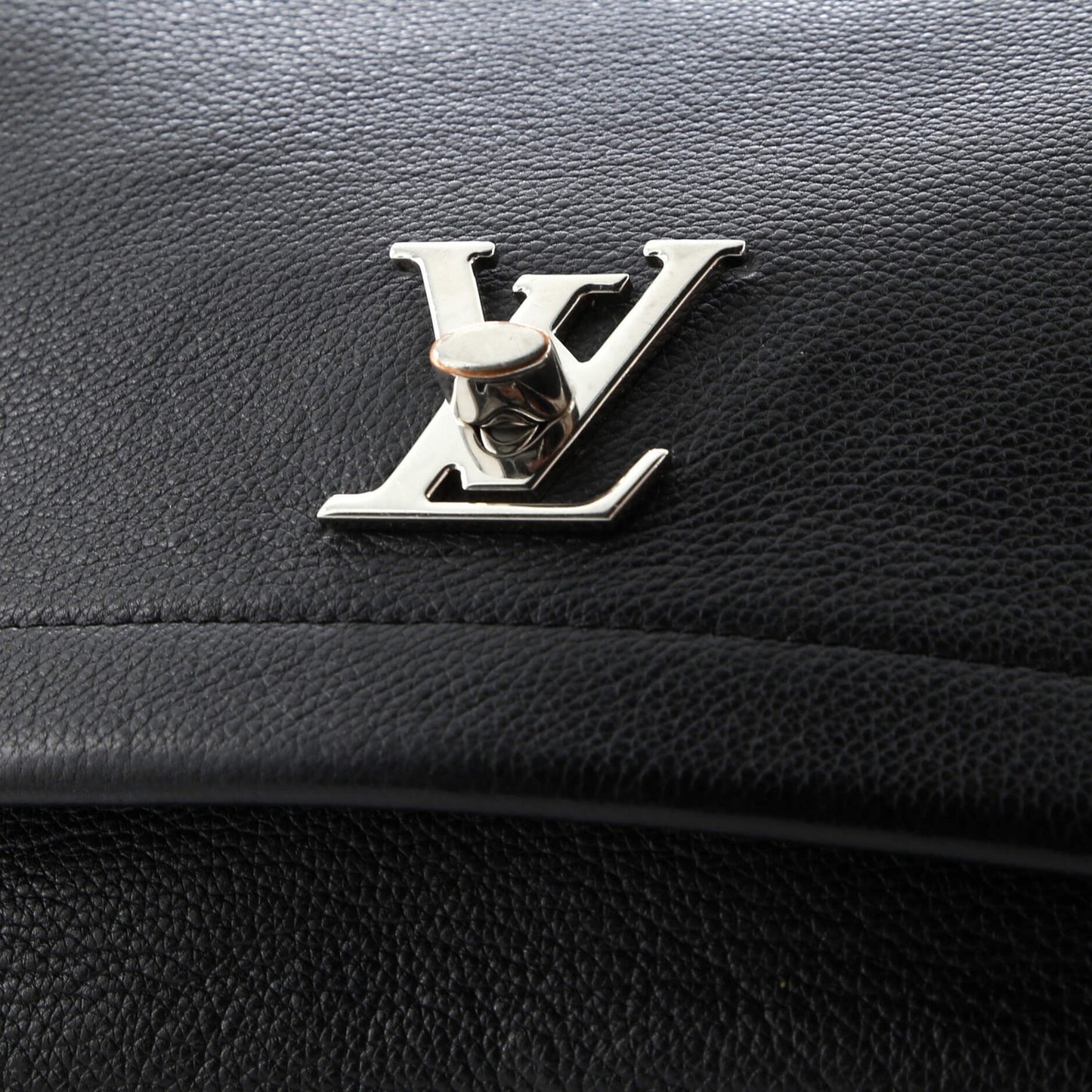 Louis Vuitton Lockme Ii Handbag Leather