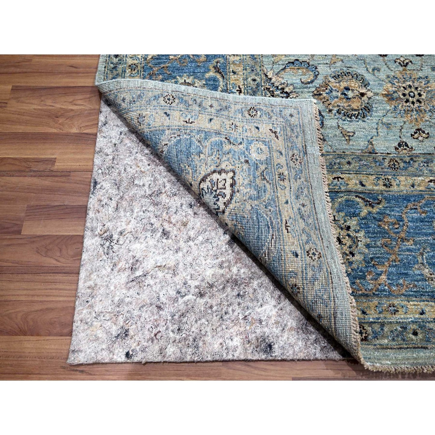 8'X8' Sky Blue Shah Abbas Flower Design Pure Wool Hand Knotted Square Rug