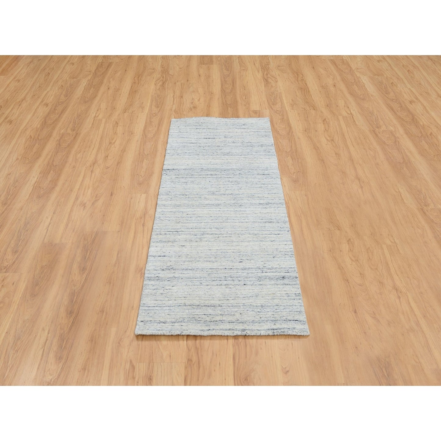 2'6"X6' Ivory Wool Hand Loomed Plain Modern Striae Design Runner Rug