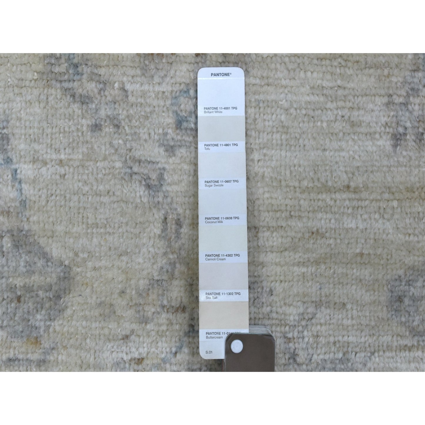 4'X6' Ivory Angora Oushak With All Over Design Hand Knotted Soft Wool Rug