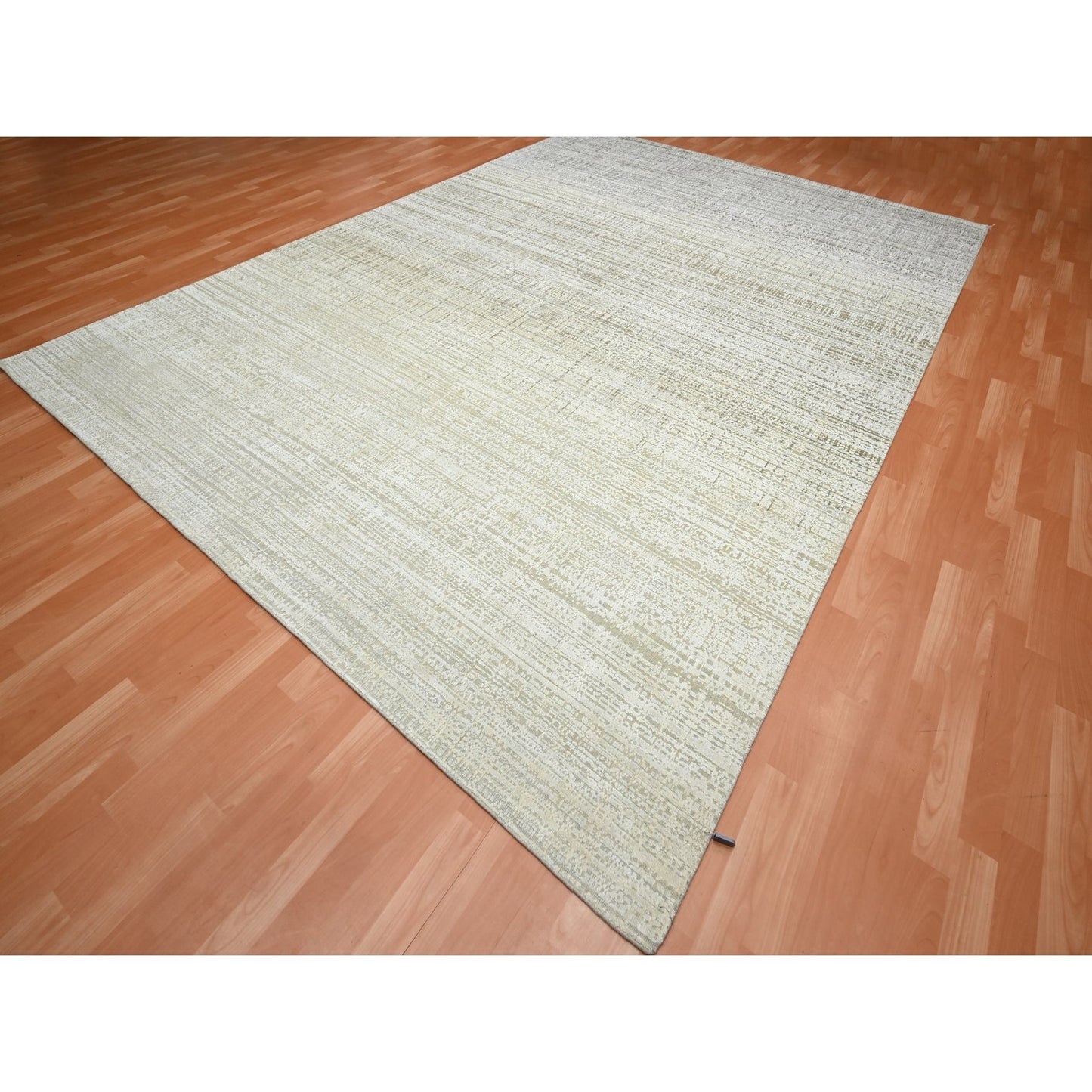 9'X12'4" Ivory Gradation Design Textured Wool & Silk Hand Knotted Rug