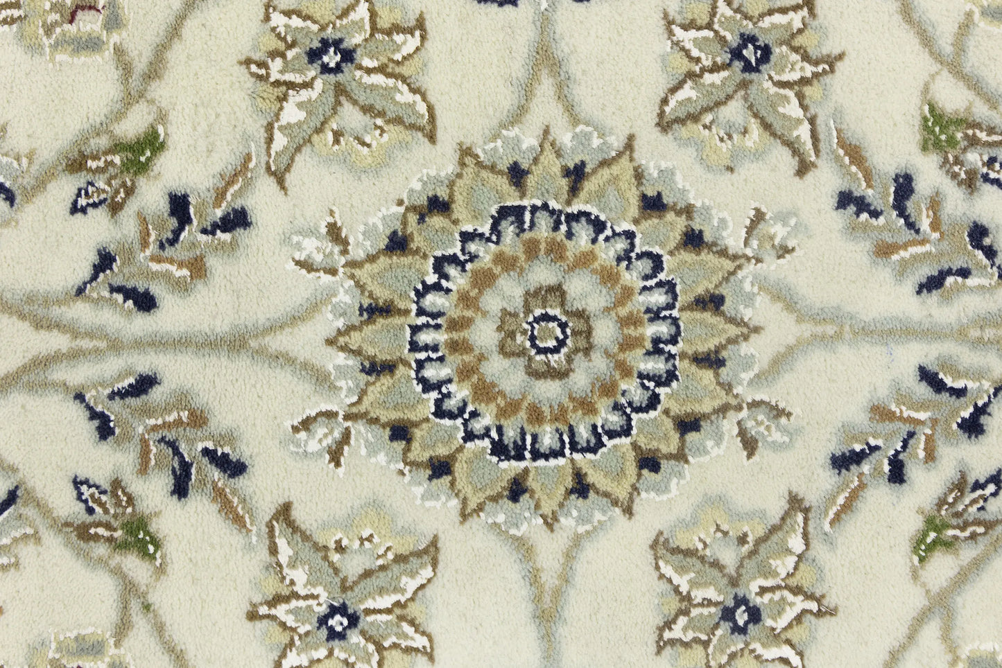 Indo-Nain Oriental Rug Classic Floral Style