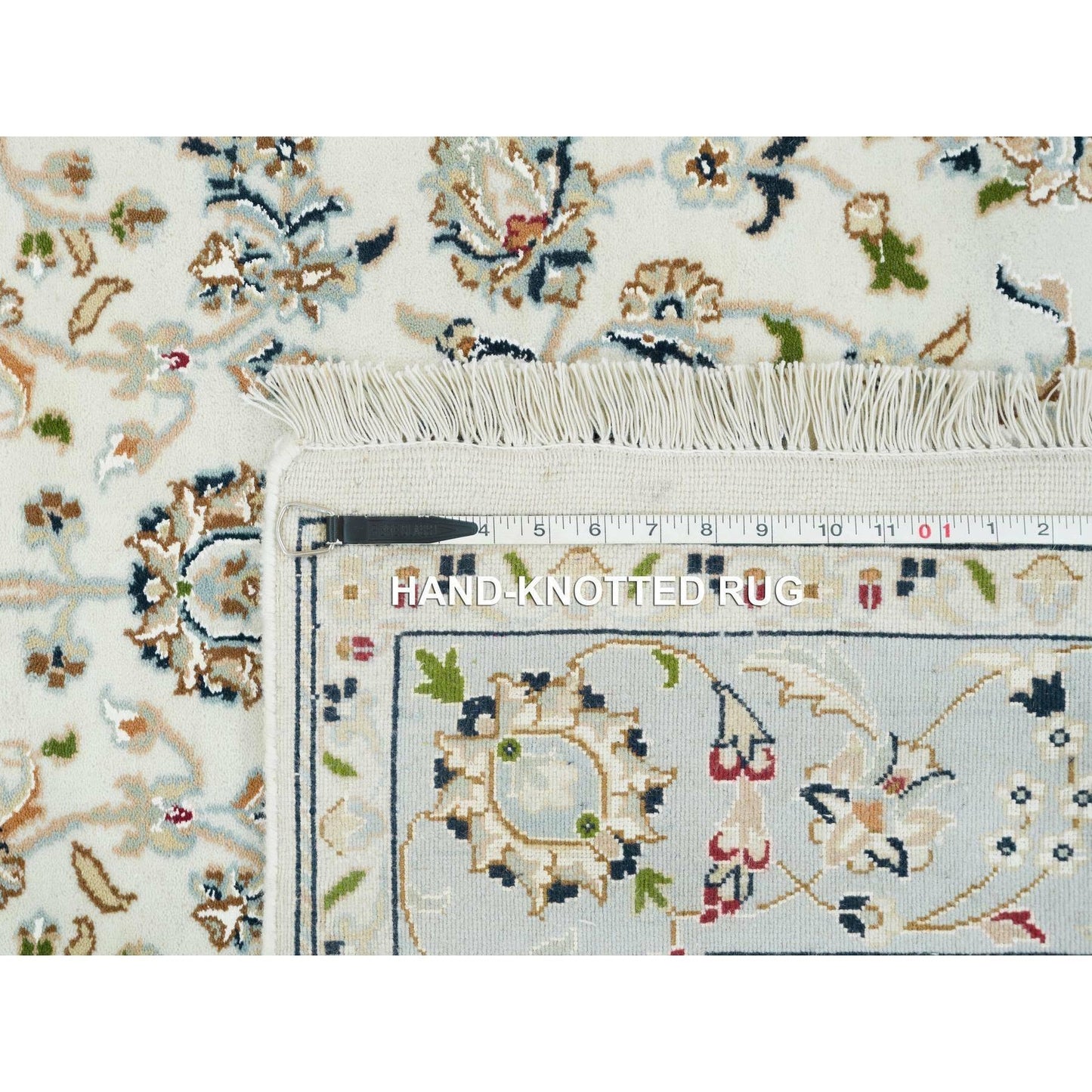5'X8' Ivory Nain Design 250 Kpsi Natural Wool Hand Knotted Rug