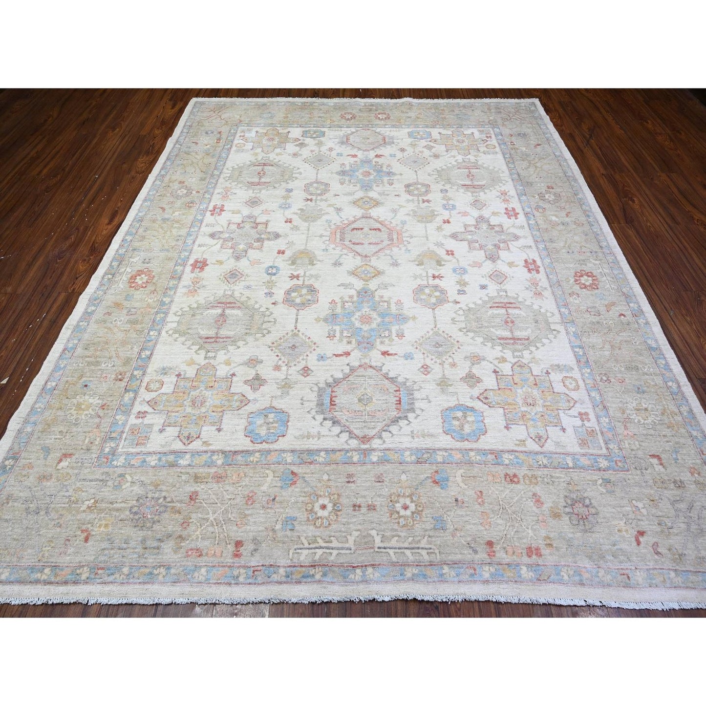 8'X9'9" Porcelain White Wool Hand Knotted Finer Peshawar Oriental Rug