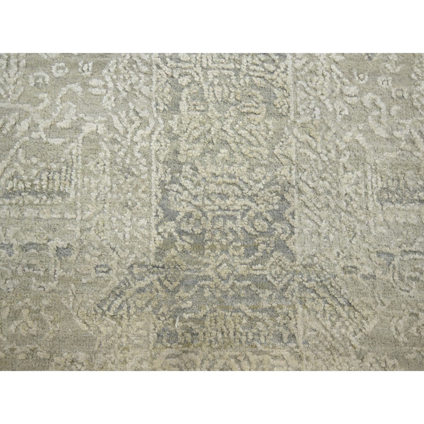 10'X10' Oyster White Jewelry Design Wool And Silk Hand Knotted Round Rug