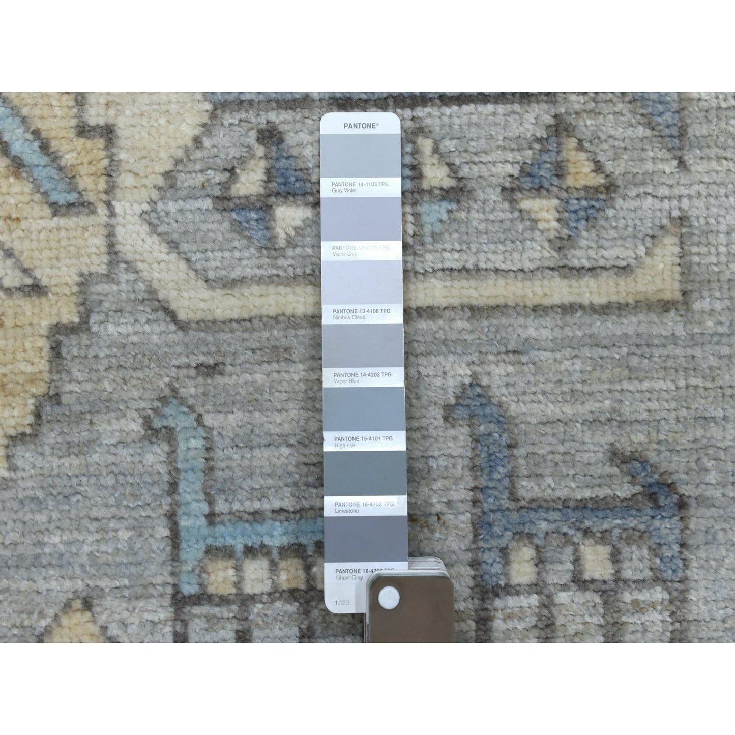 4'1"X9'9" Wool Hand Knotted Gray Anatolian Inspired Wide Runner Rug