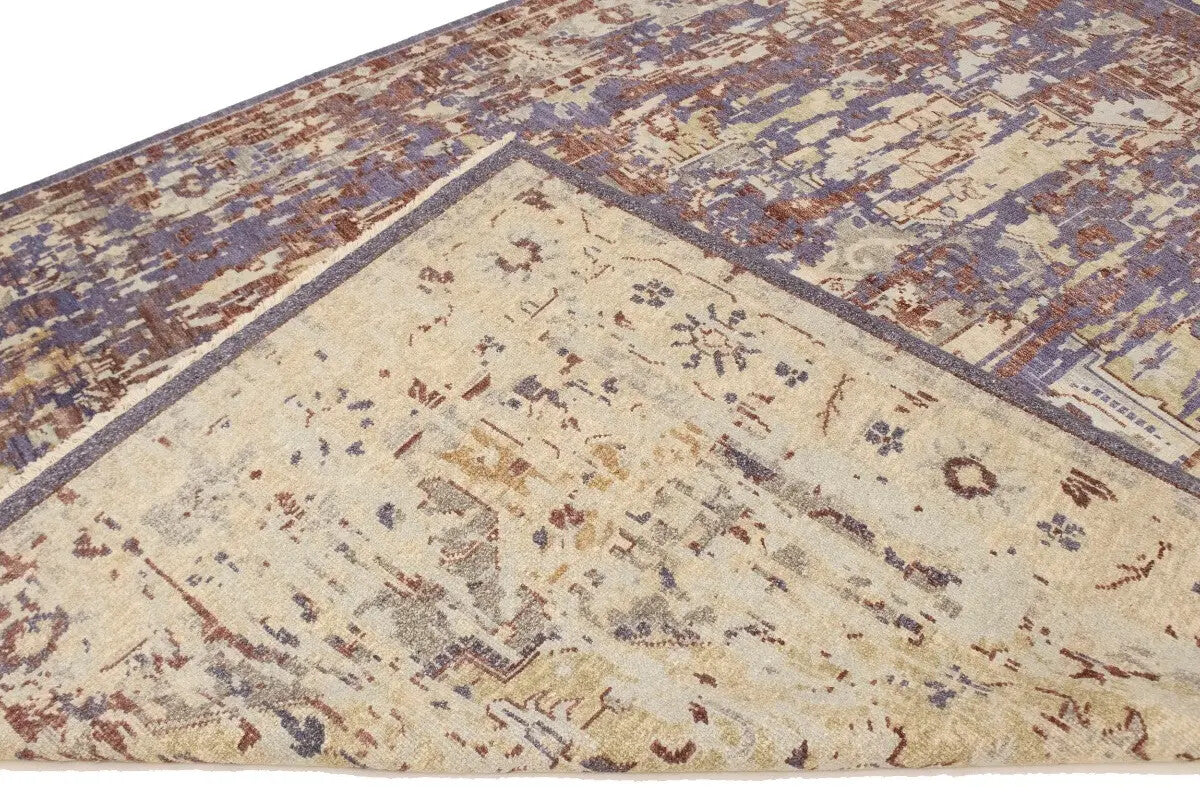 Distressed Floral Heriz Serapi Oriental Rug