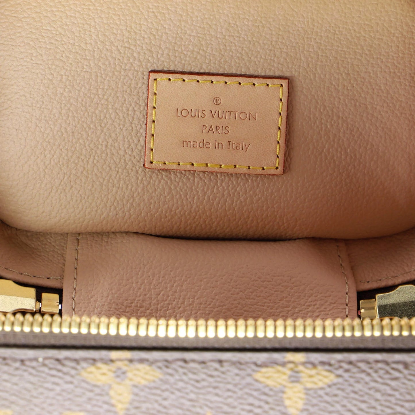 Louis Vuitton Nice Vanity Case Monogram Canvas Nano