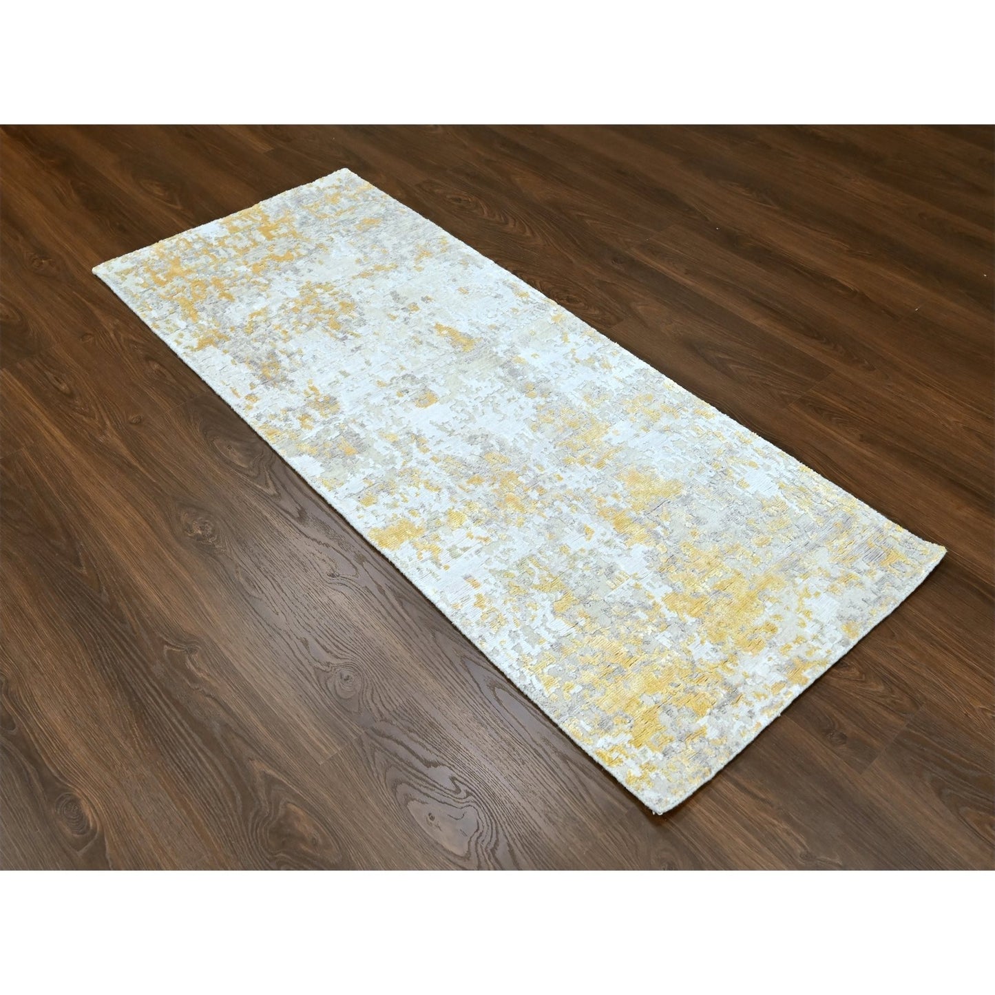 2'6"X6' Beige Abstract Design Wool-Silk Hand Knotted Runner Oriental Rug