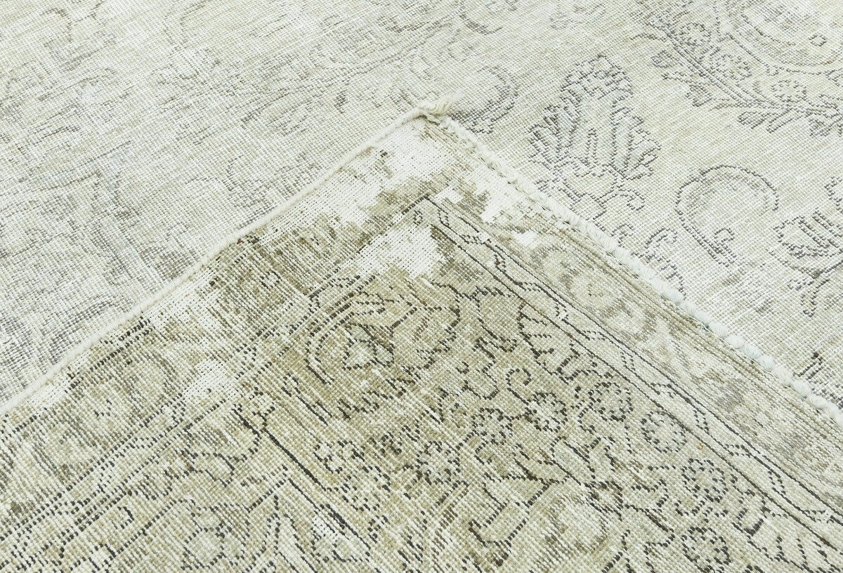 Distressed Vintage Oriental Rug Floral Dining