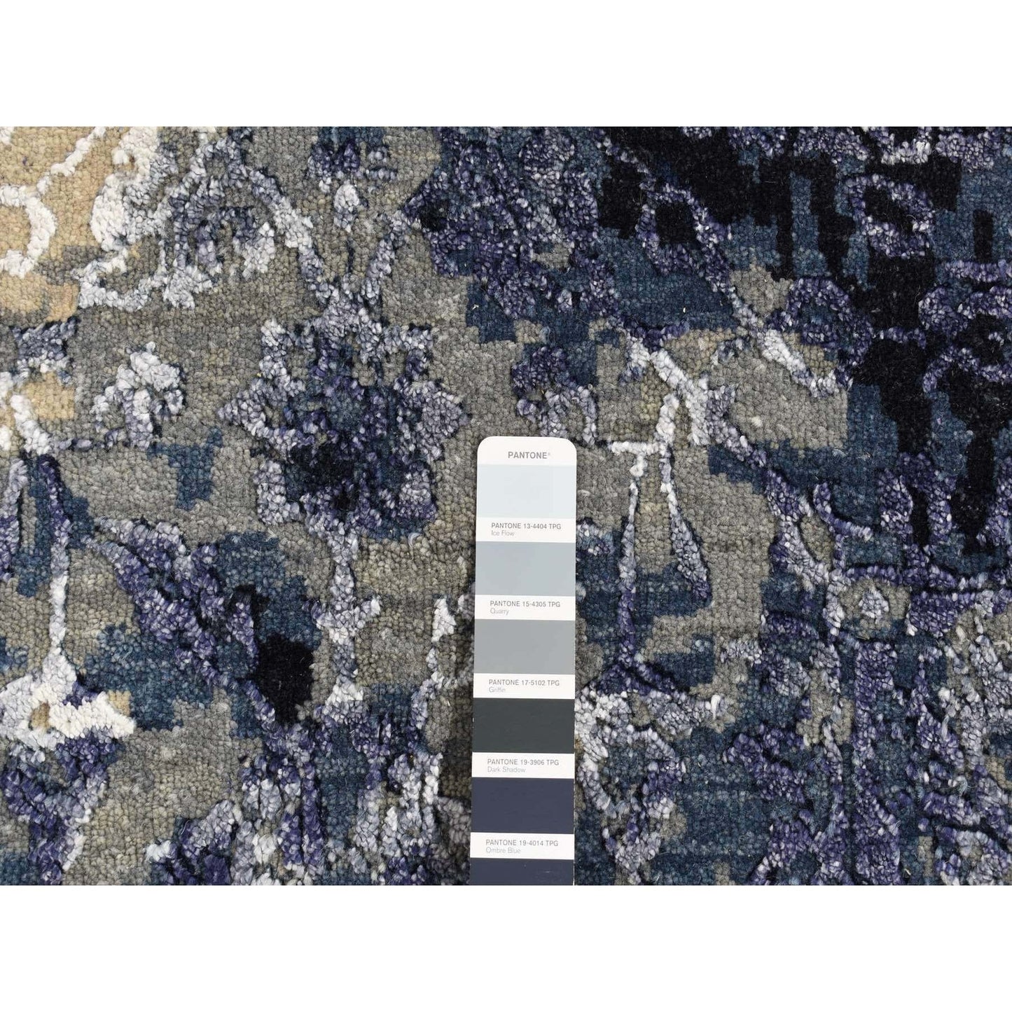8'X9'9" Gray Wool And Silk Transitional Design Hand Knotted Oriental Rug