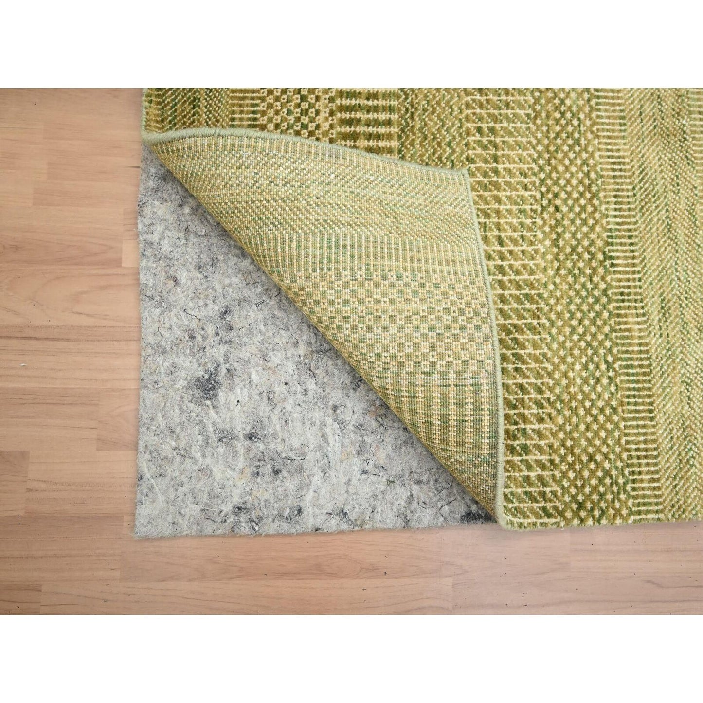2'8"X8'3" Brown Modern Grass Design Hand Knotted Wool And Silk Runner Rug