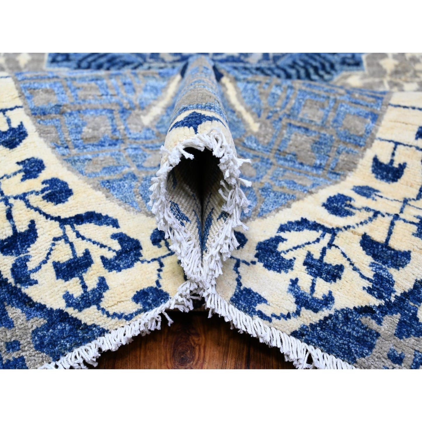 10'X13'8" Blue Fine Aryana Soft Wool Hand Knotted Oriental Rug