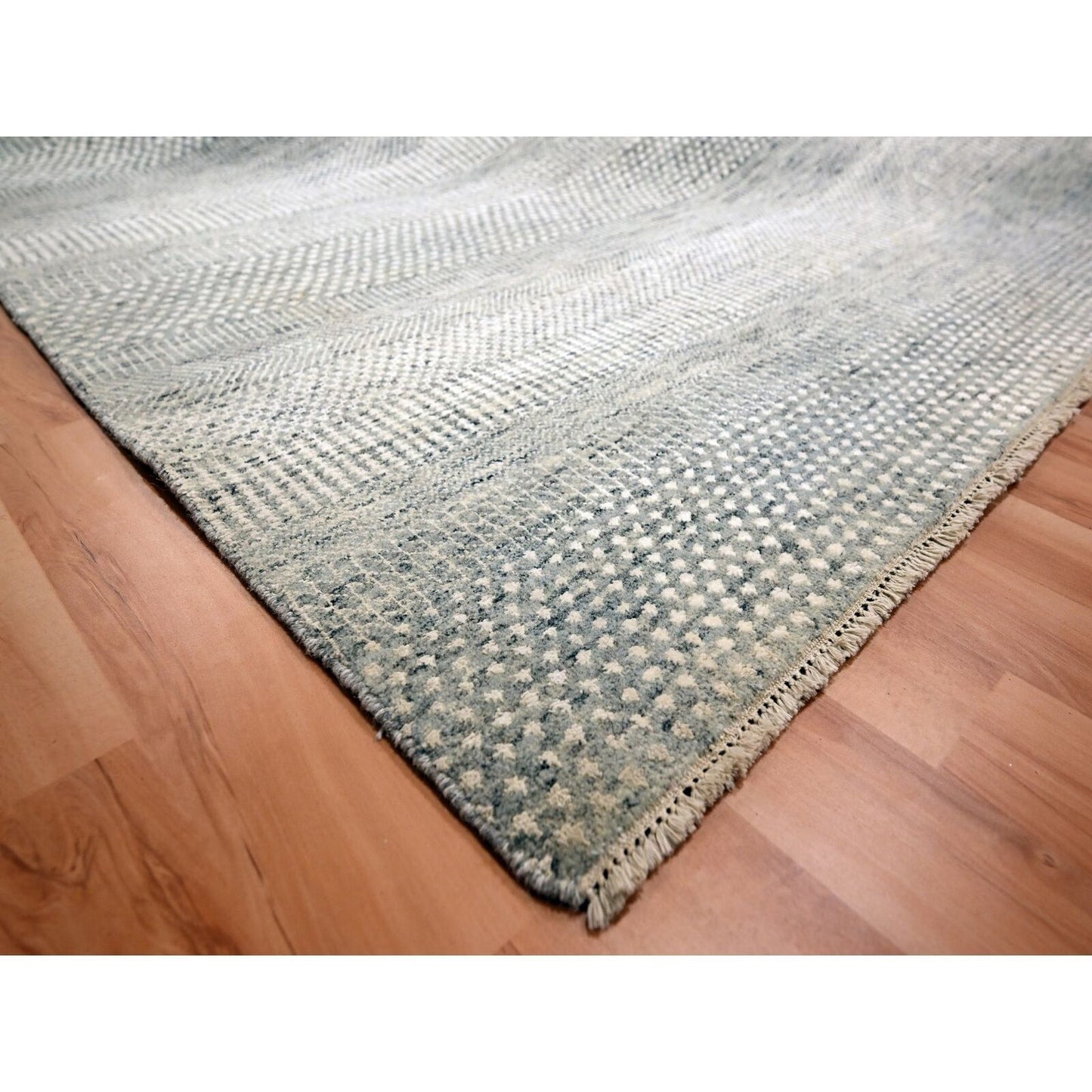 8'9"X12'3" Gray Grass Design Hand Knotted Wool And Silk Tone On Tone Rug