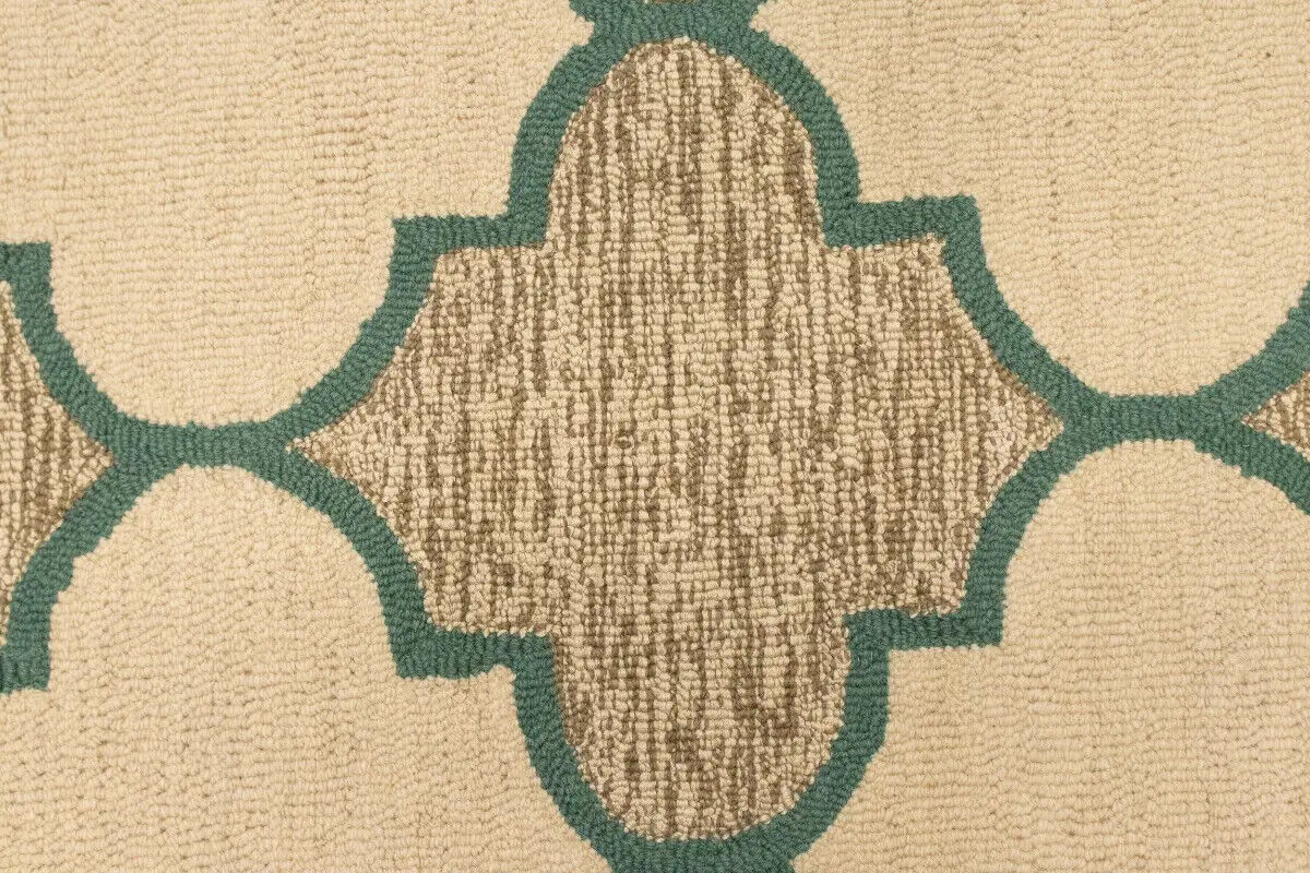 Multicolored Trellis Design 5X8 Hand-Tufted