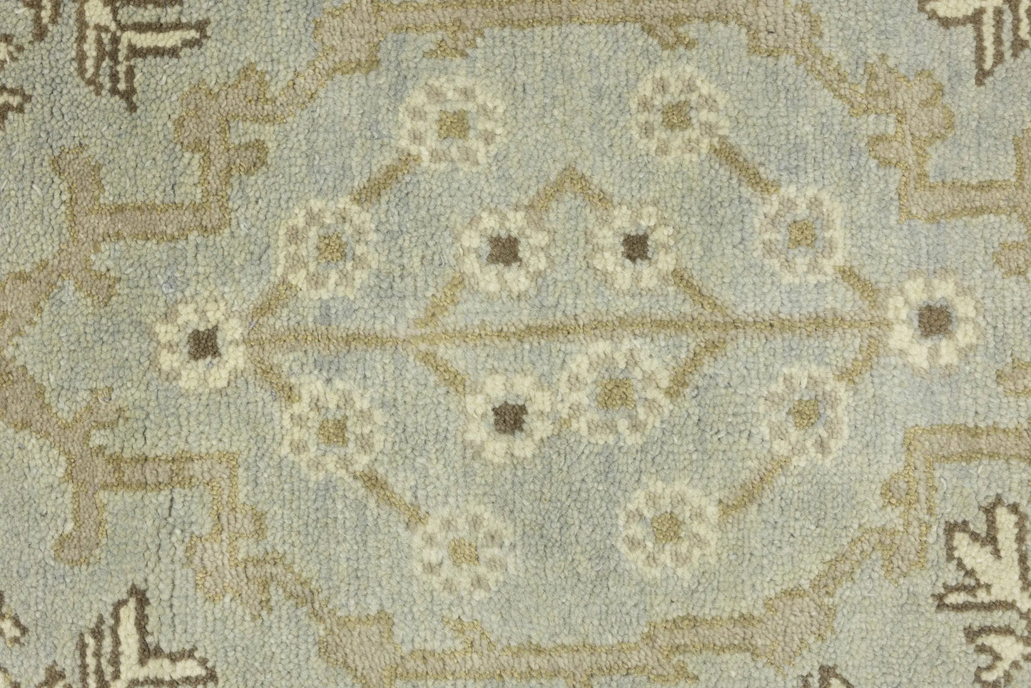 Handmade Oushak Chobi Wool Rug Light Gray Floral