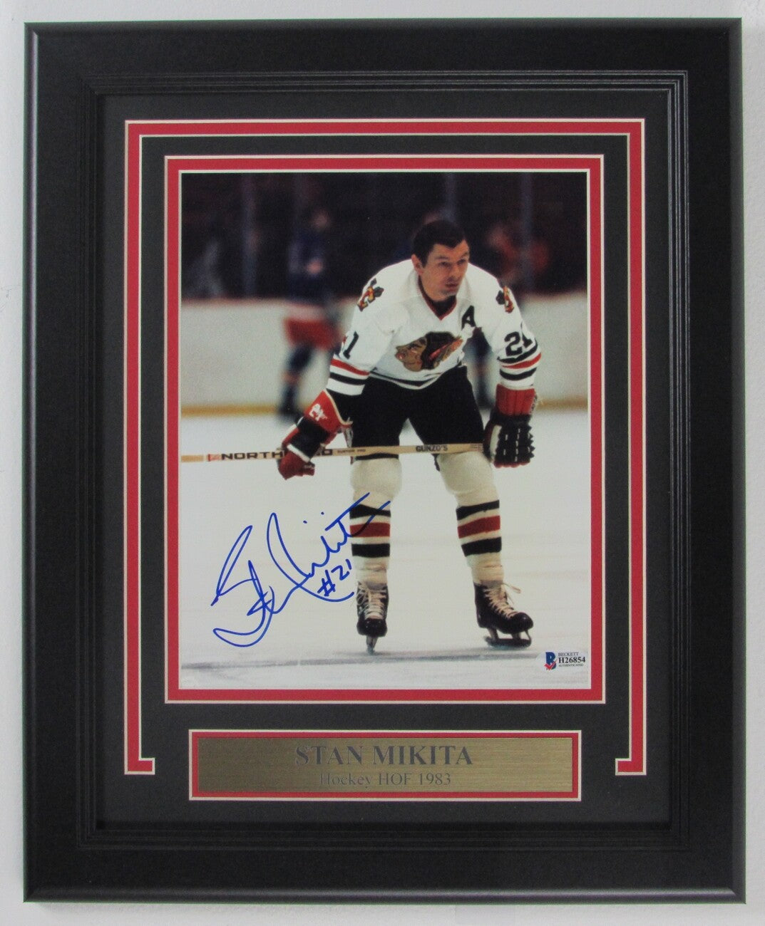 Stan Mikita Blackhawks Signed/Autographed 8X10