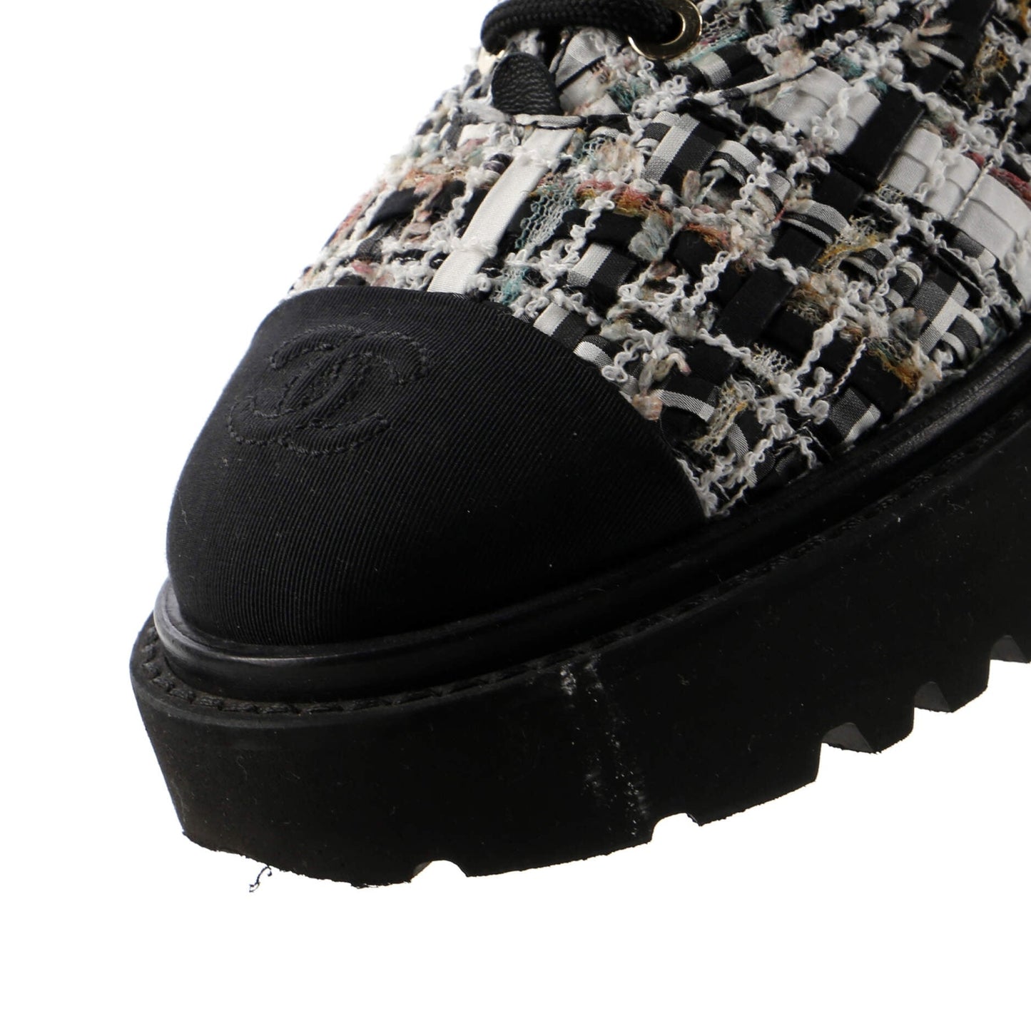 Chanel Women'S Cap Toe Combat Boots Tweed