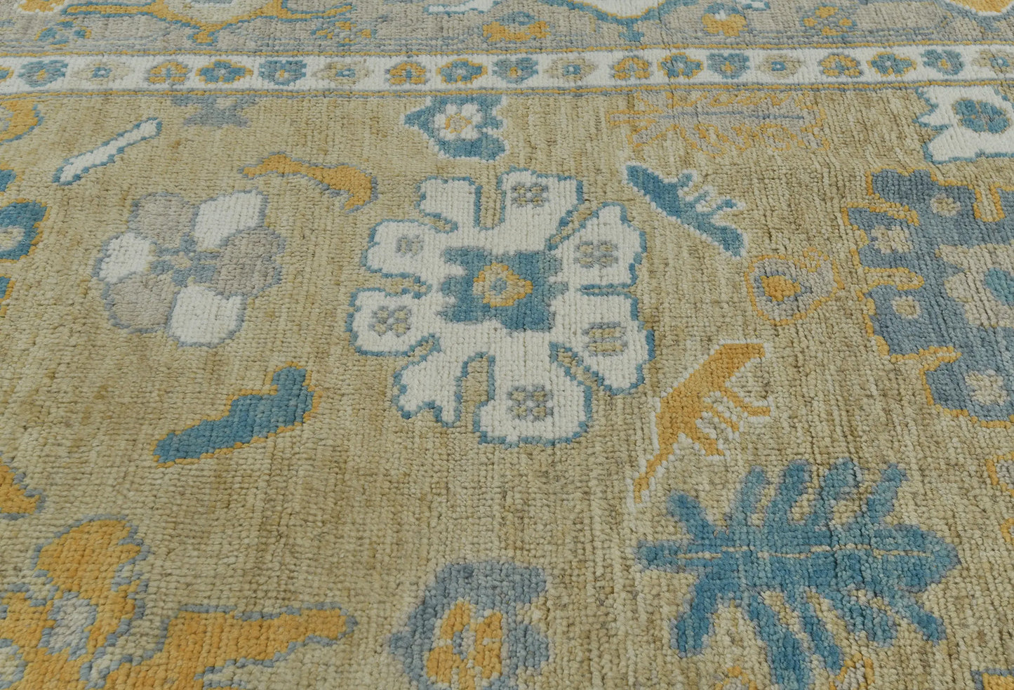 Oushak Pakistan Oriental Rug Muted Colors Floral