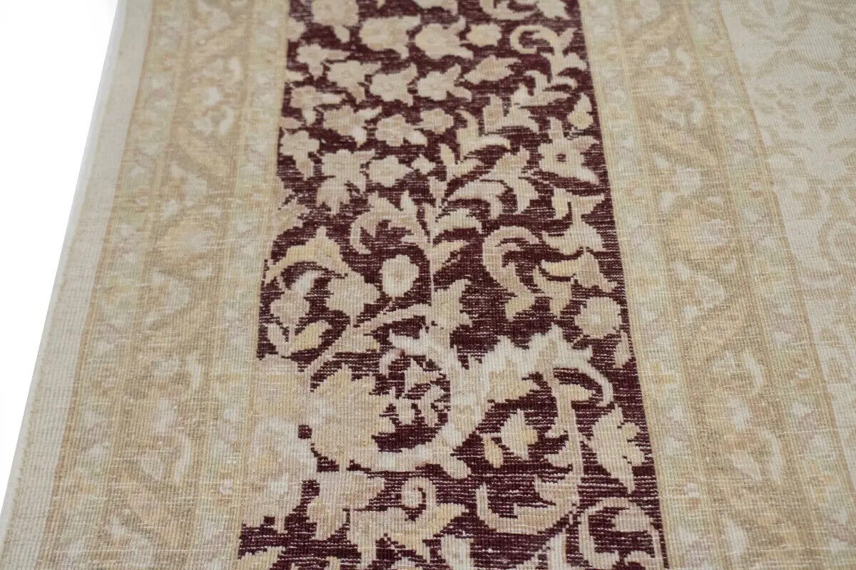 7X10 Ft Hand-Knotted Wool & Silk Oriental Rug 400
