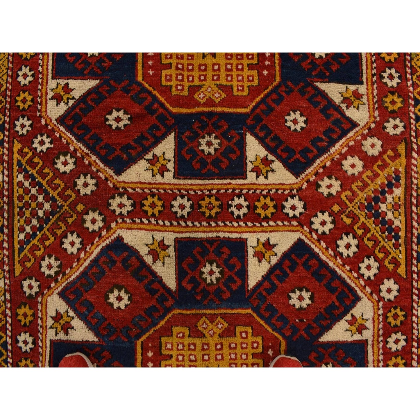 5'4"X7' Red, Antique Turkish Bergama 100% Wool Hand Knotted Rug