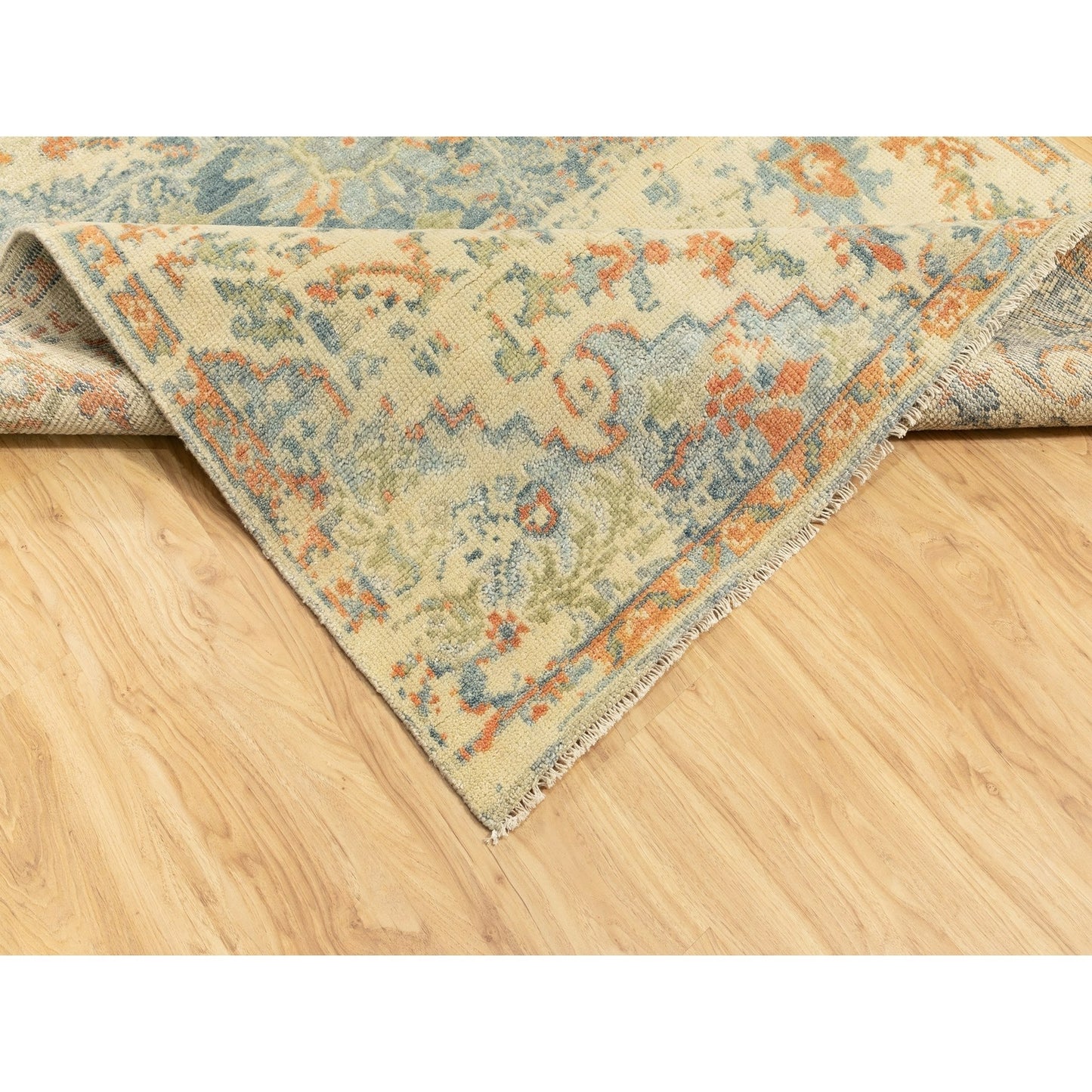 5'9"X9' Broken Heris Design Supple Collection Pure Wool Hand Knotted Rug