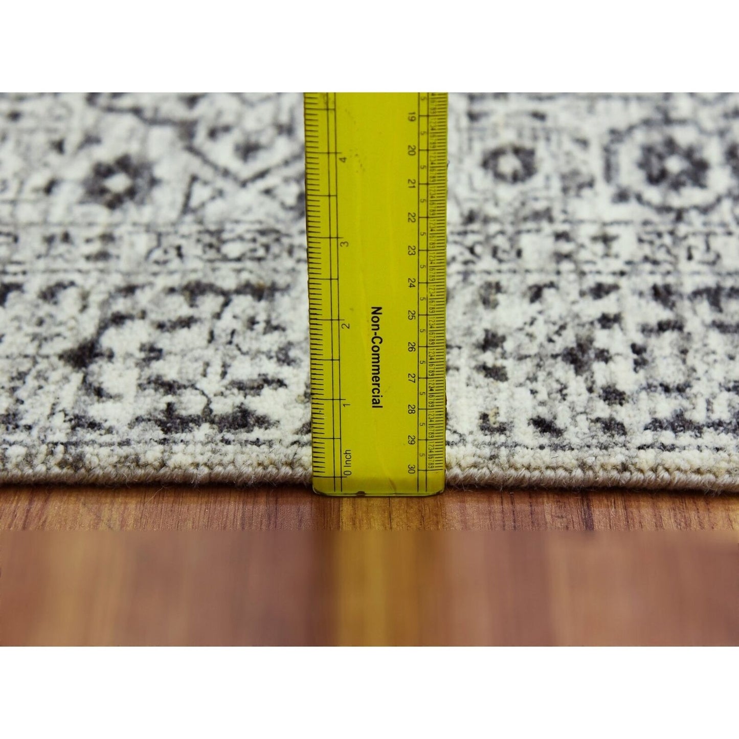 2'8"X10' White Mamluk Dynasty Design Undyed Wool Hand Knotted Runner Rug