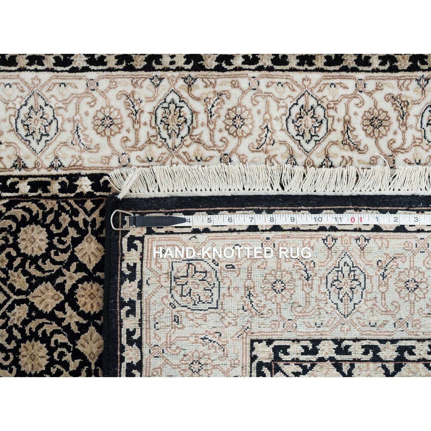 3'1"X5'5" Black 250 Kpsi Organic Wool Hand Knotted Herrita Design Rug