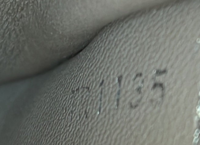 Louis Vuitton Capucines Bag Leather Mm