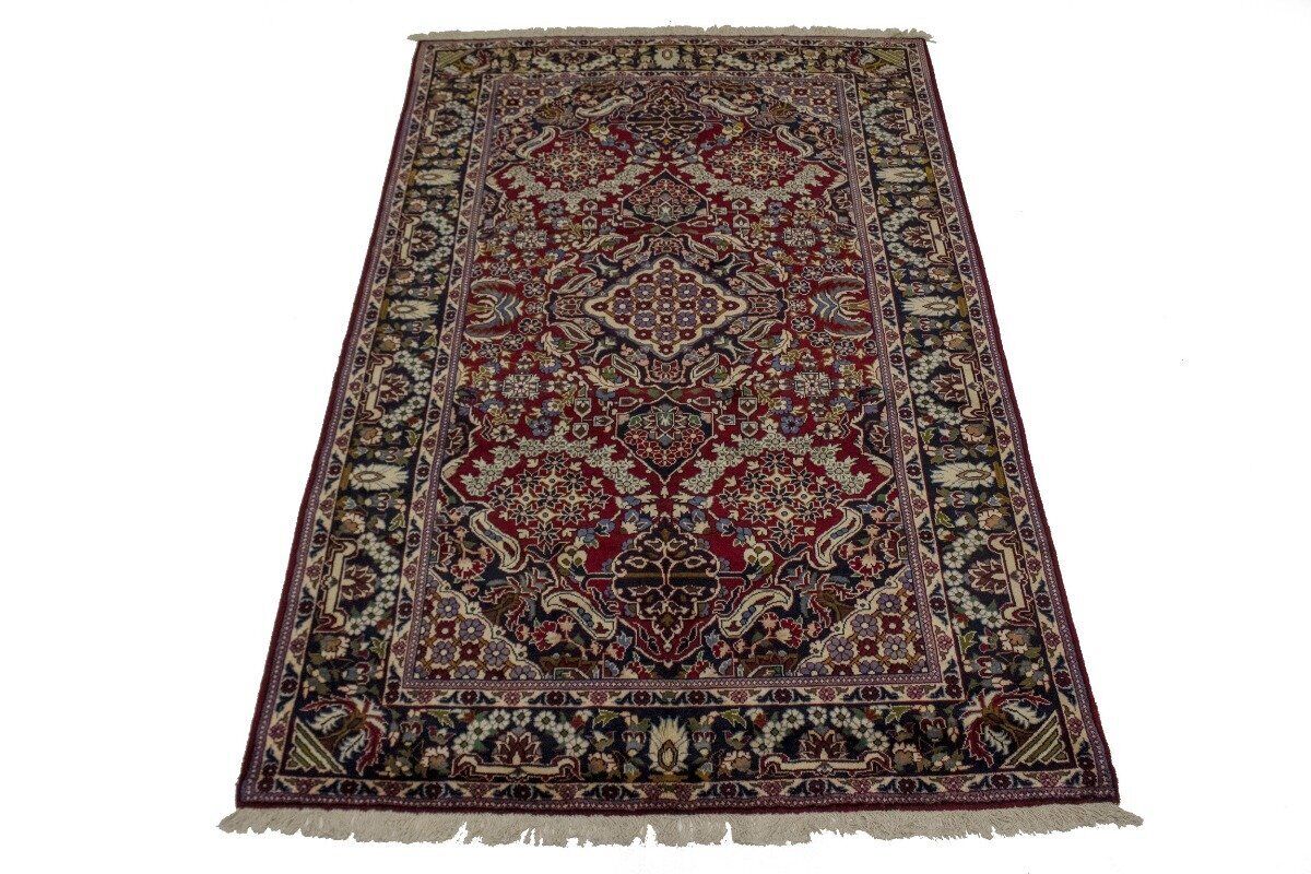 Hand-Knotted Vintage Oriental Rug Classic Floral