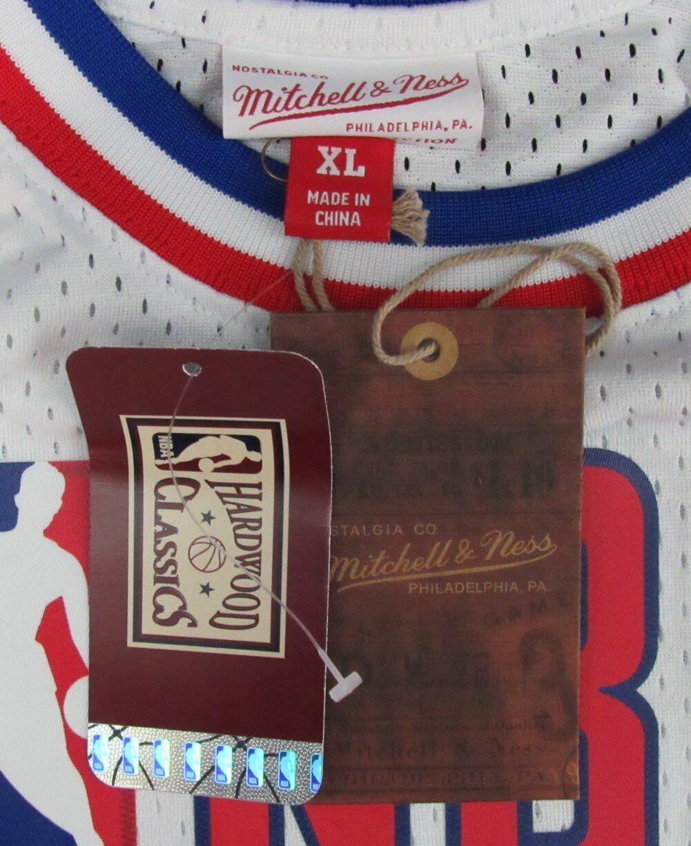 Julius Erving Hof Autographed Mitchell & Ness