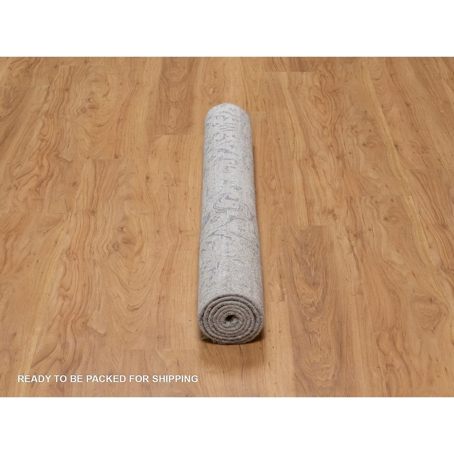 4'X5'10" Cloud Gray Wool And Silk Rug Damask Design Hand Knotted Oriental