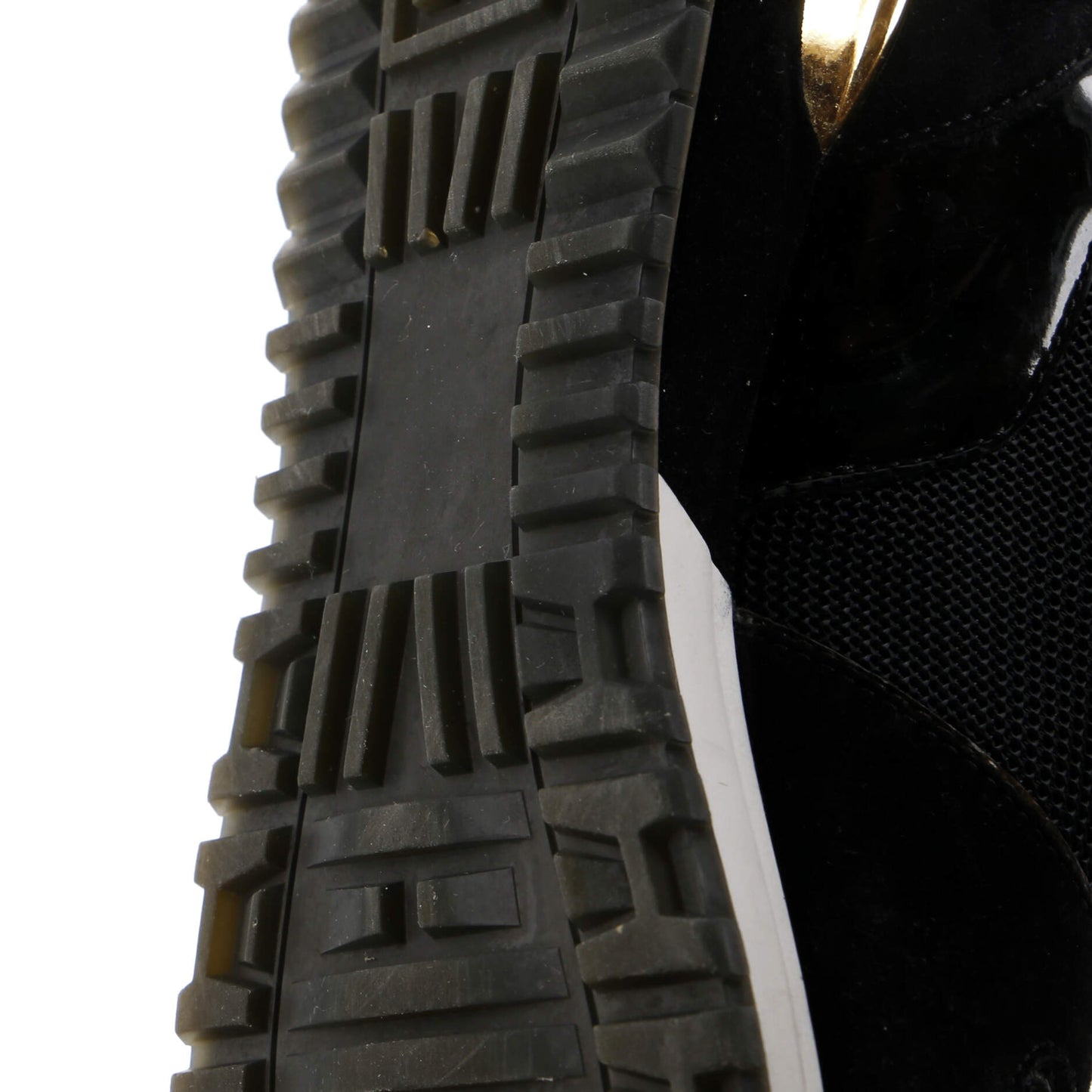 Louis Vuitton Women'S Run Away Sneakers Mesh With Monogram Canvas And Suede