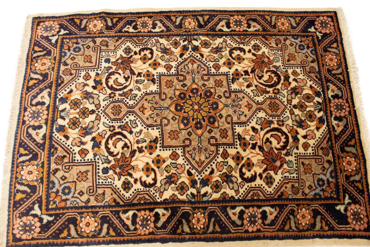 Vintage Handmade Floral Oriental Rug Carpet