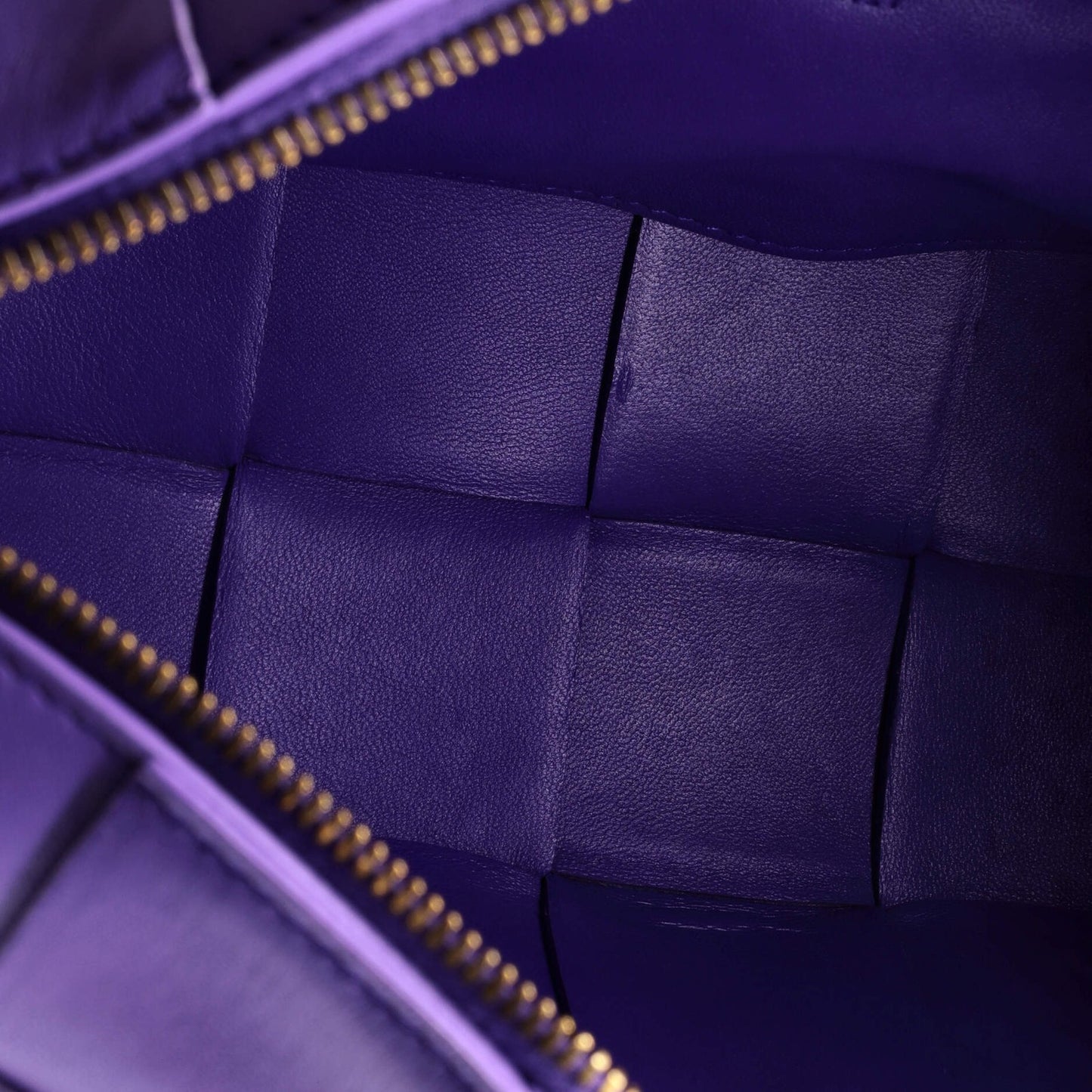 Bottega Veneta Brick Cassette Shoulder Bag Maxi Intrecciato Leather