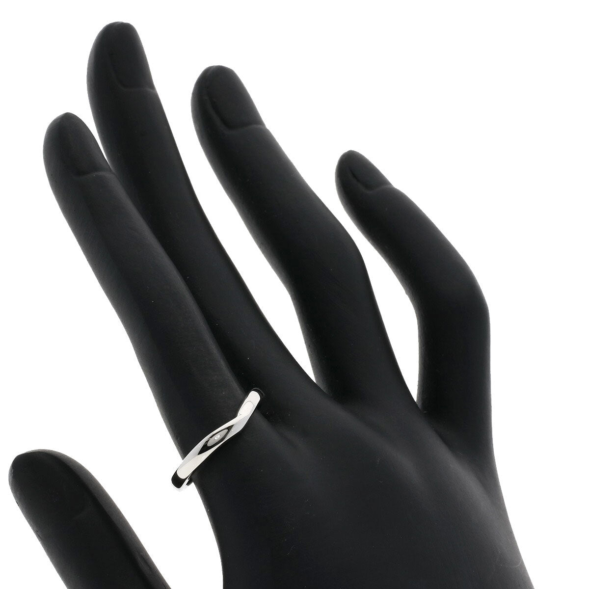 ROYAL ASSCHER Ring V-shaped marriage Platinum