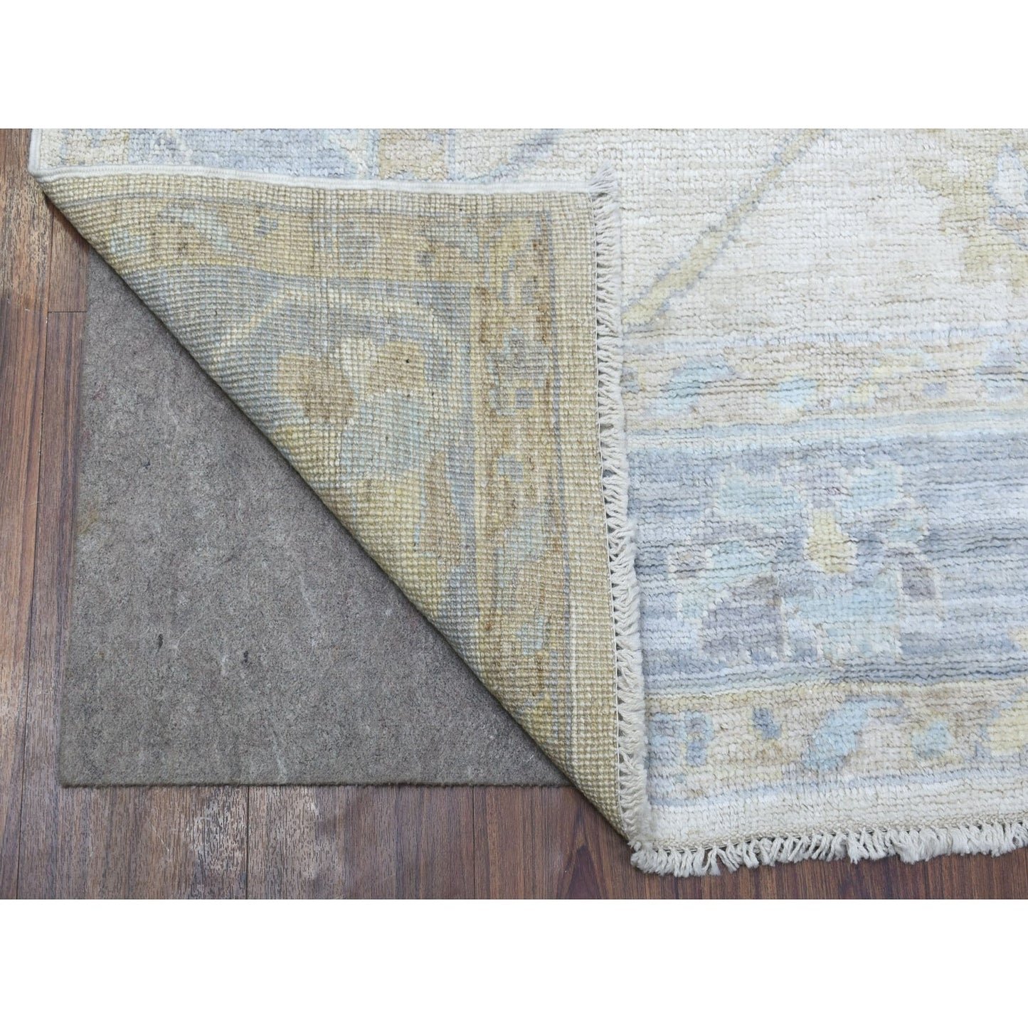 5'10"X8'9" Ivory Pure Wool Angora Oushak Hand Knotted Rug