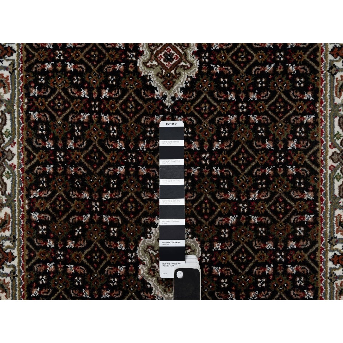 2'8"X20'1" Rich Black Tebraz Mahi Pure Wool Hand Knotted Xl Runner Rug