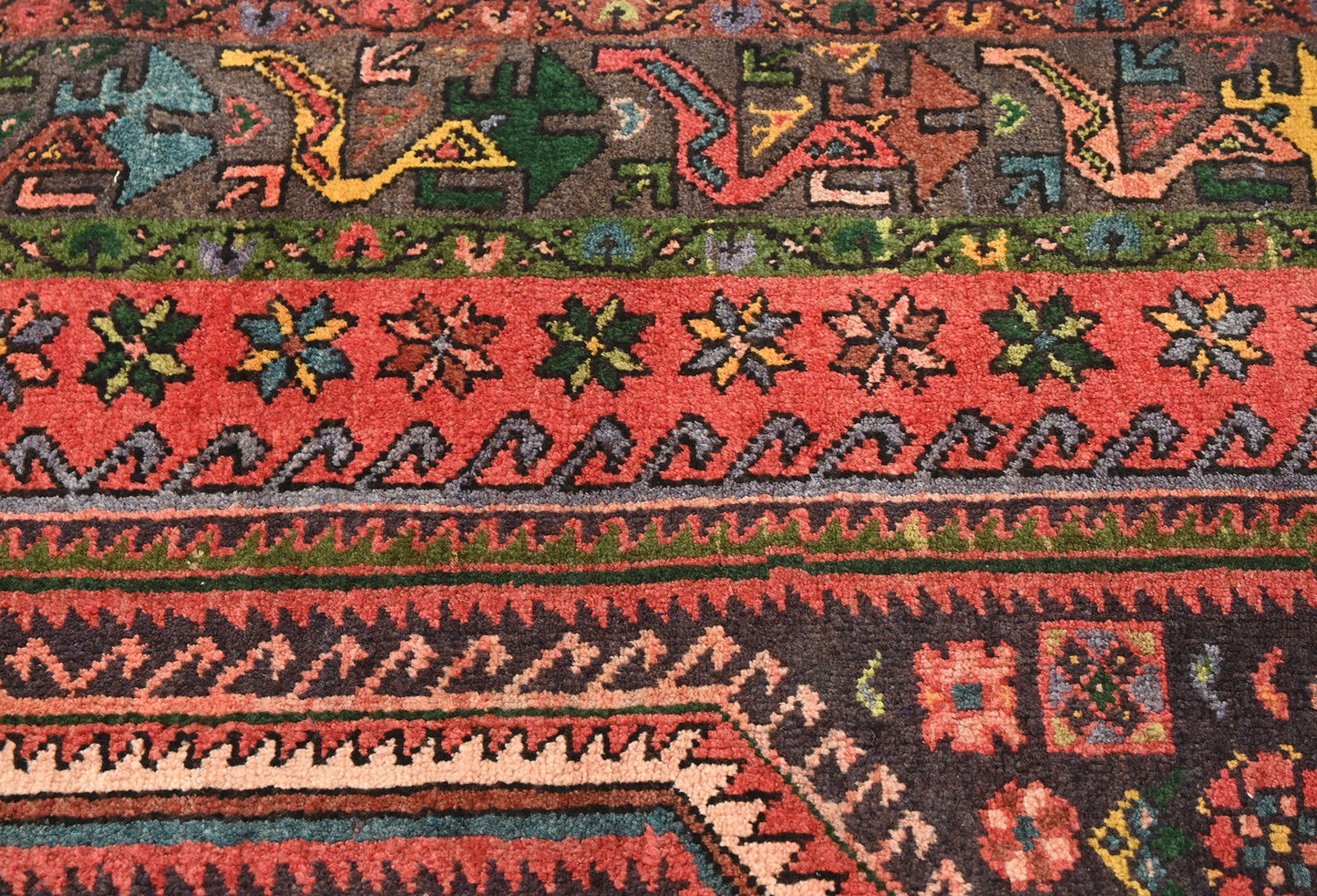 Handmade Vintage Traditional Oriental Rug Floral
