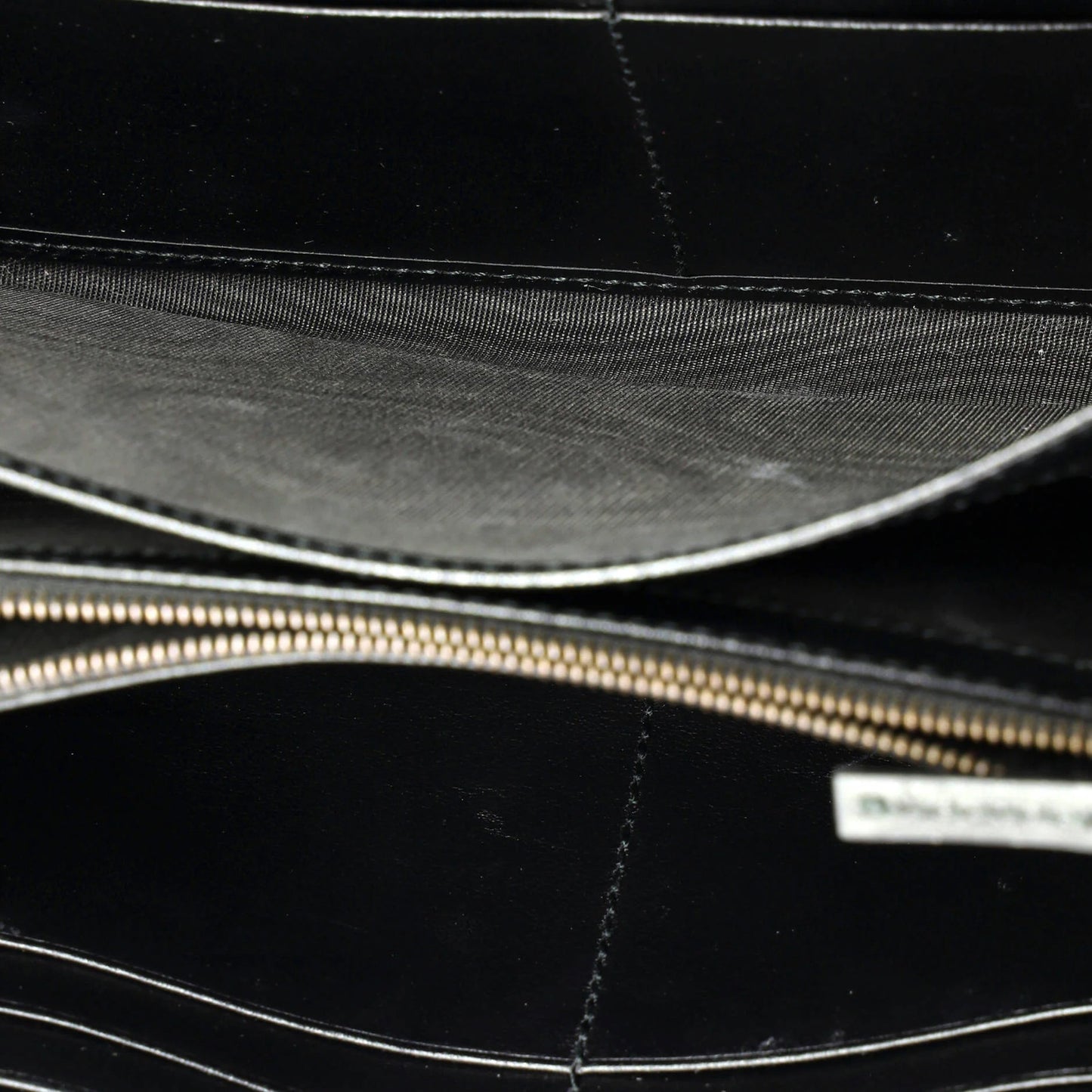 Gucci Gg Marmont Chain Wallet Matelasse Leather Mini