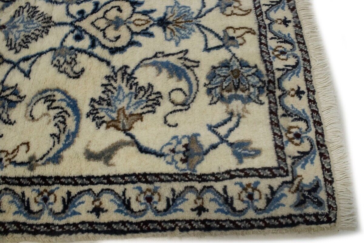 Small Cream Nain Oriental Rug Handmade Plush