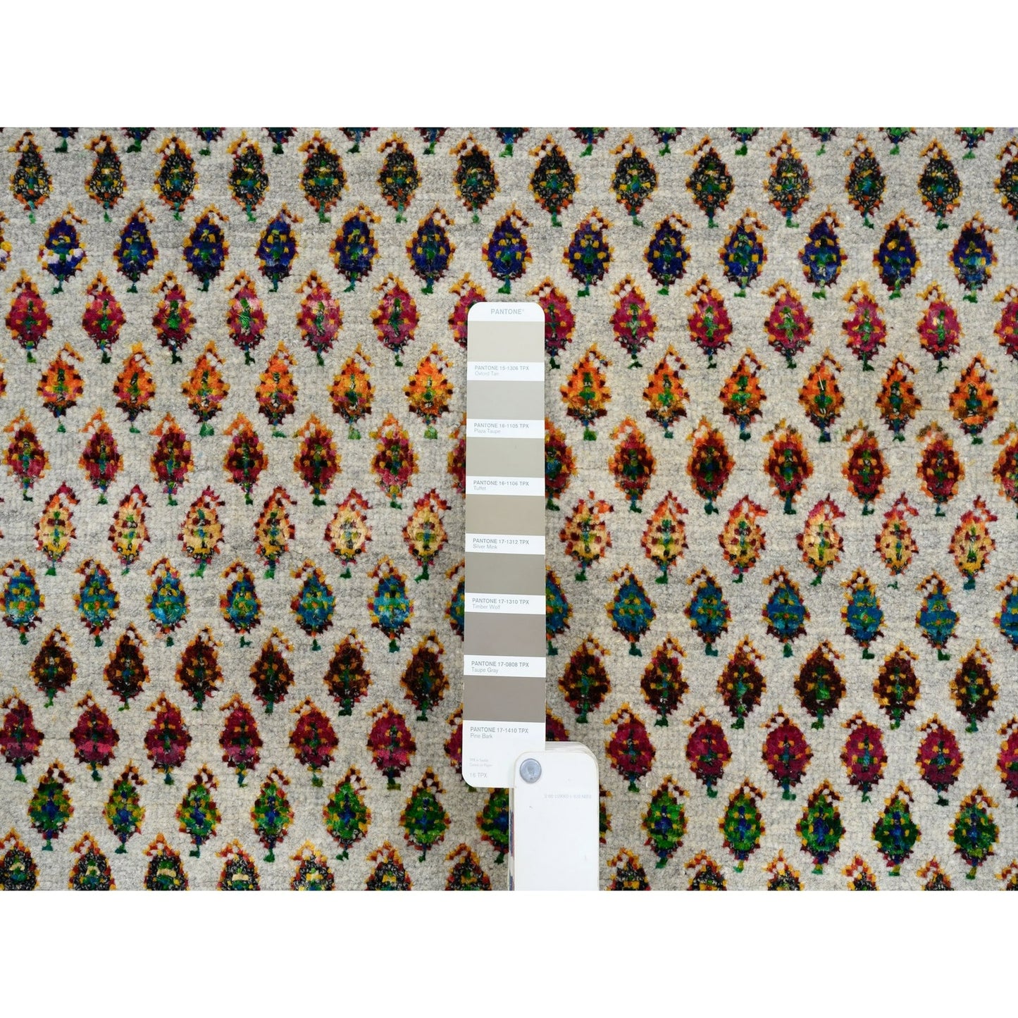8'8"X12'2" Hand Knotted Beige Saroogh Colorful Wool And Sari Silk Rug