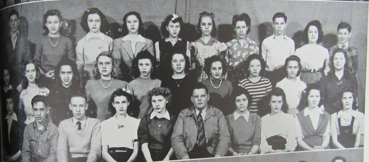 1944 Latrobe High School Latrobean Yearbook