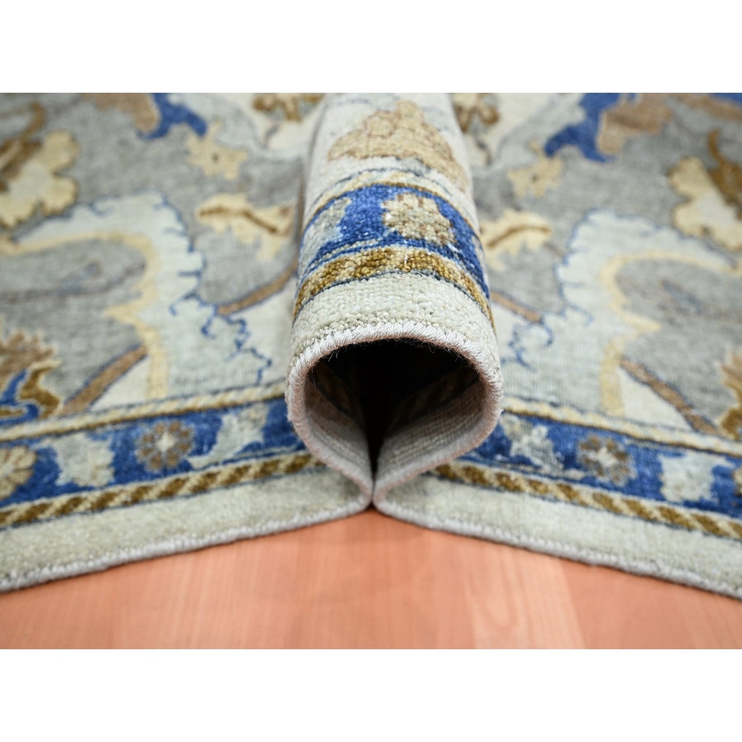 9'2"X12'1" Ivory Zoroastrian Ispahan Inspired Hand Knotted 100% Wool Rug