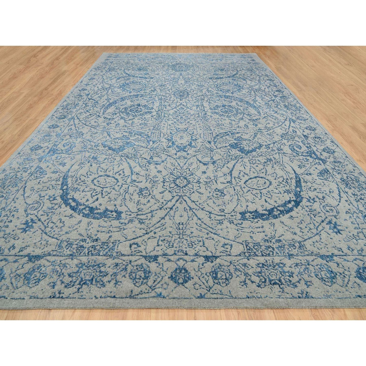 11'10"X18' Gray Fine Jacquard Hand Loomed Wool And Silk Oversized Rug