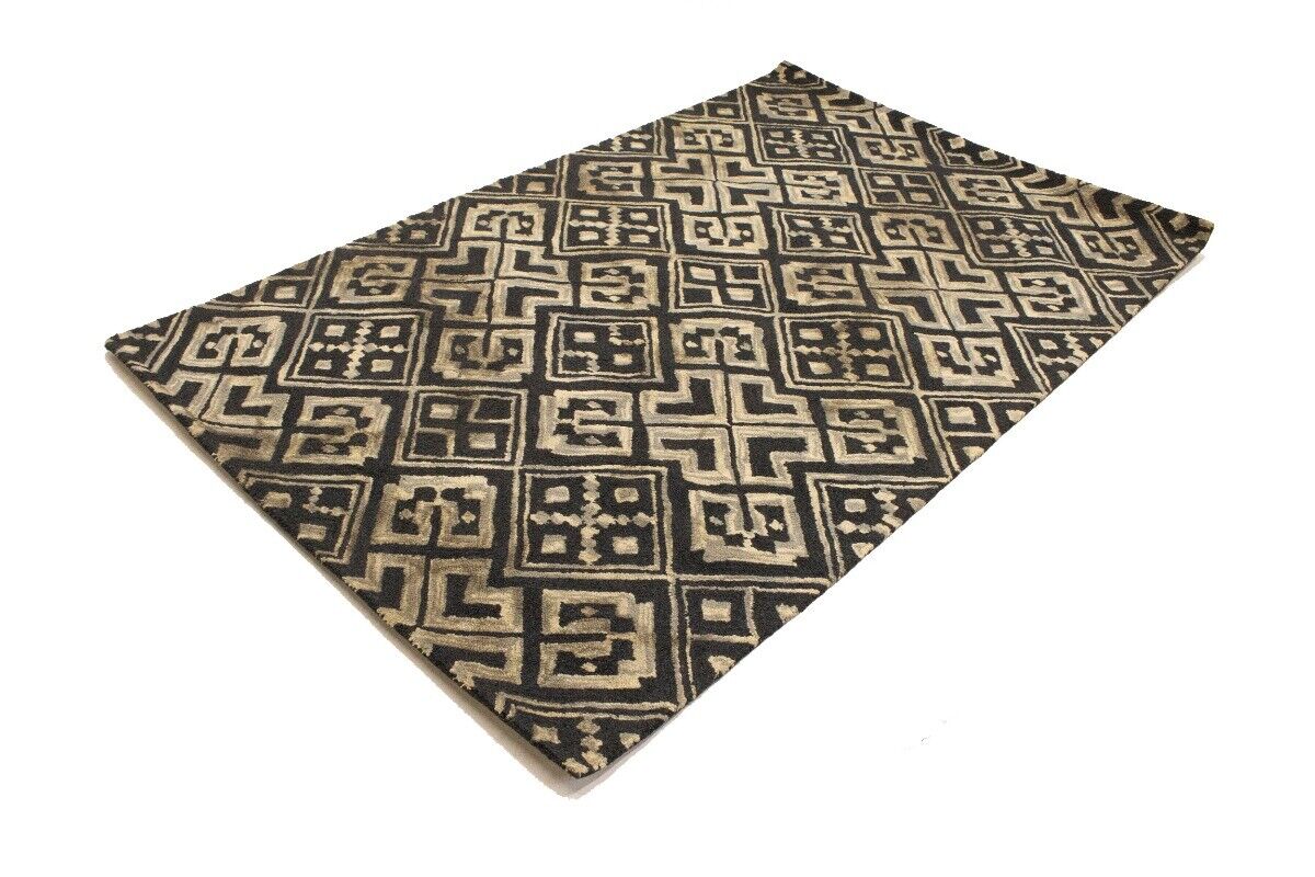 Hand-Tufted Dark Gray Geometric Rug Modern Area