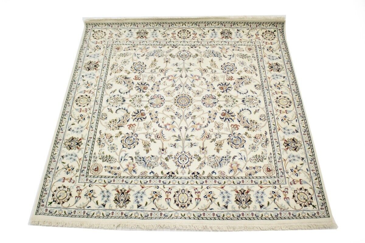 Handmade Indo-Nain Classic Floral Design Wool